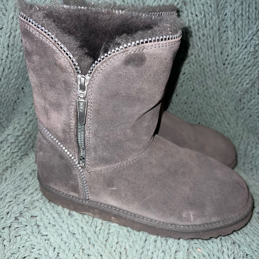 Uggs